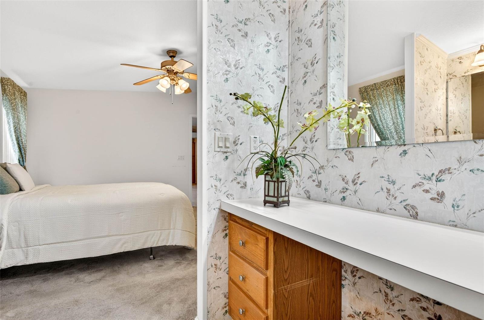 10047 EQUITY AVE — photo 25