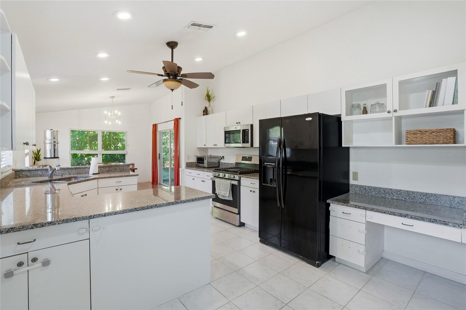 5712 WHITEBARK DR — photo 16