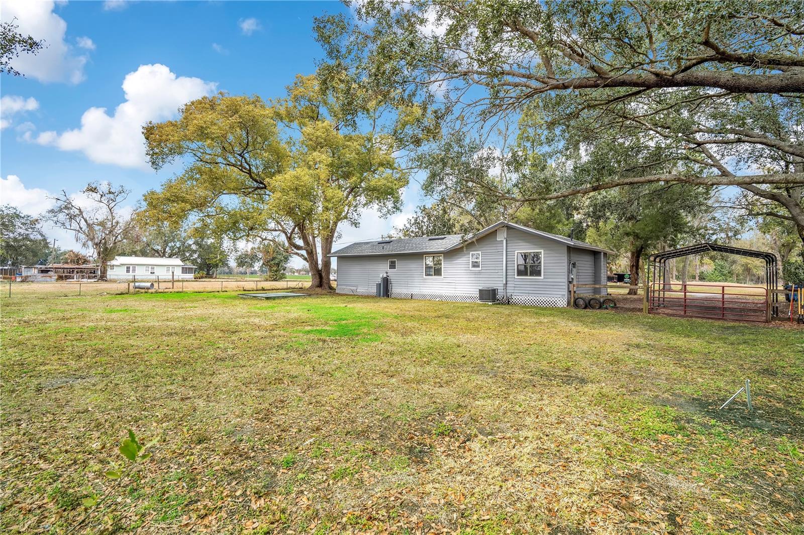 13713 WALDEN SHEFFIELD RD — photo 34