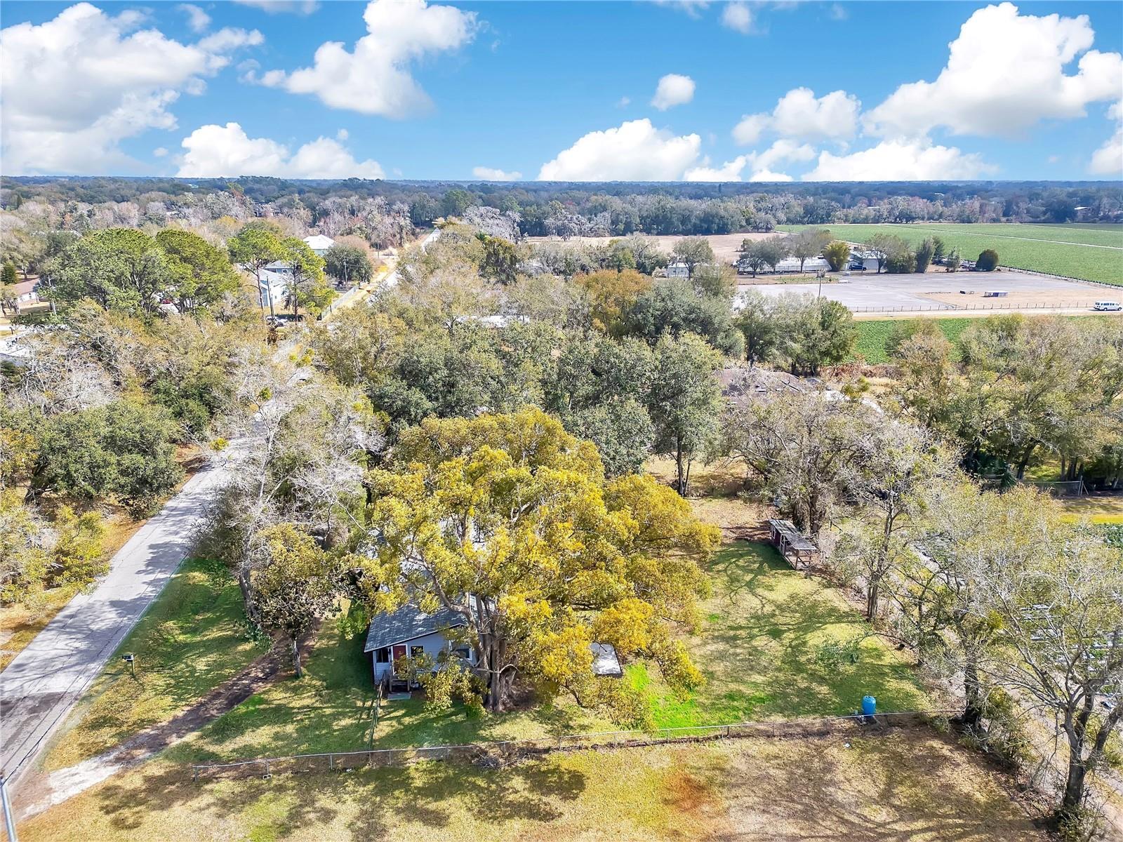 13713 WALDEN SHEFFIELD RD — photo 36
