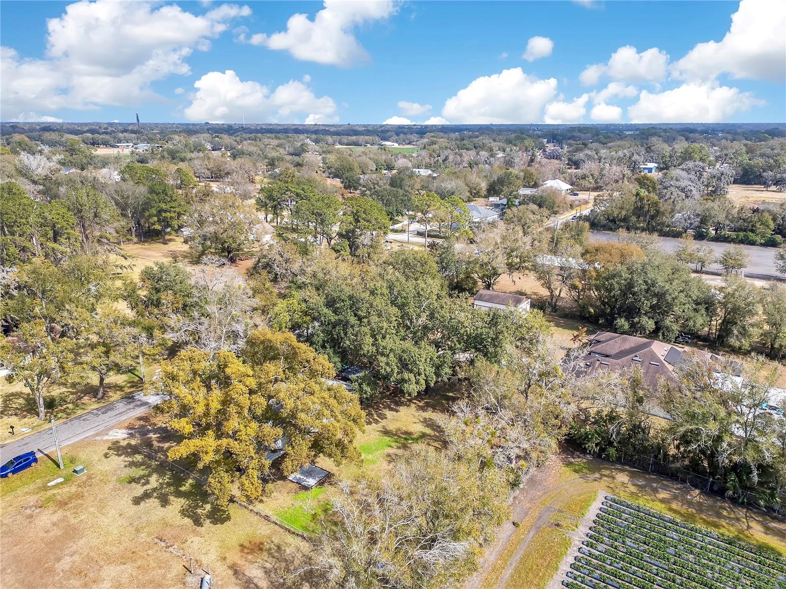 13713 WALDEN SHEFFIELD RD — photo 37