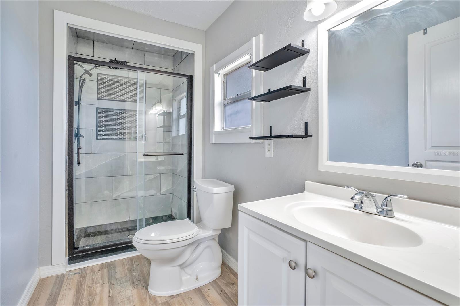 13713 WALDEN SHEFFIELD RD — photo 20