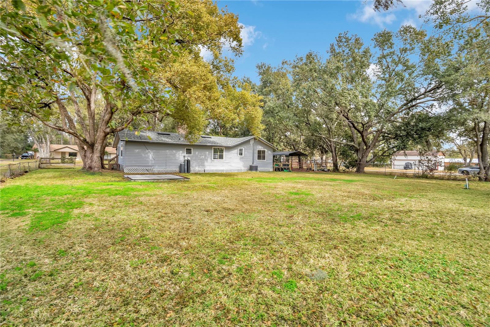 13713 WALDEN SHEFFIELD RD — photo 31