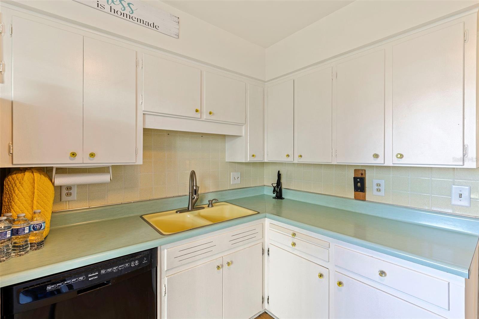 1036 NORTH SHORE DR NE #1 — photo 12