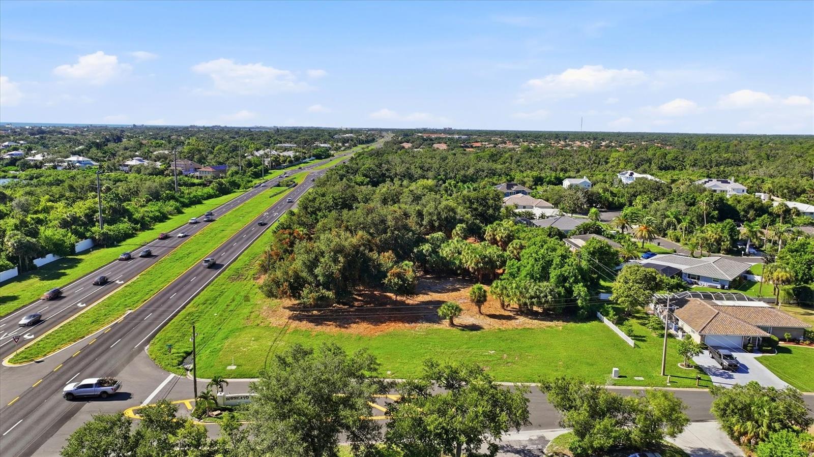 2099 S TAMIAMI TRL — photo 13