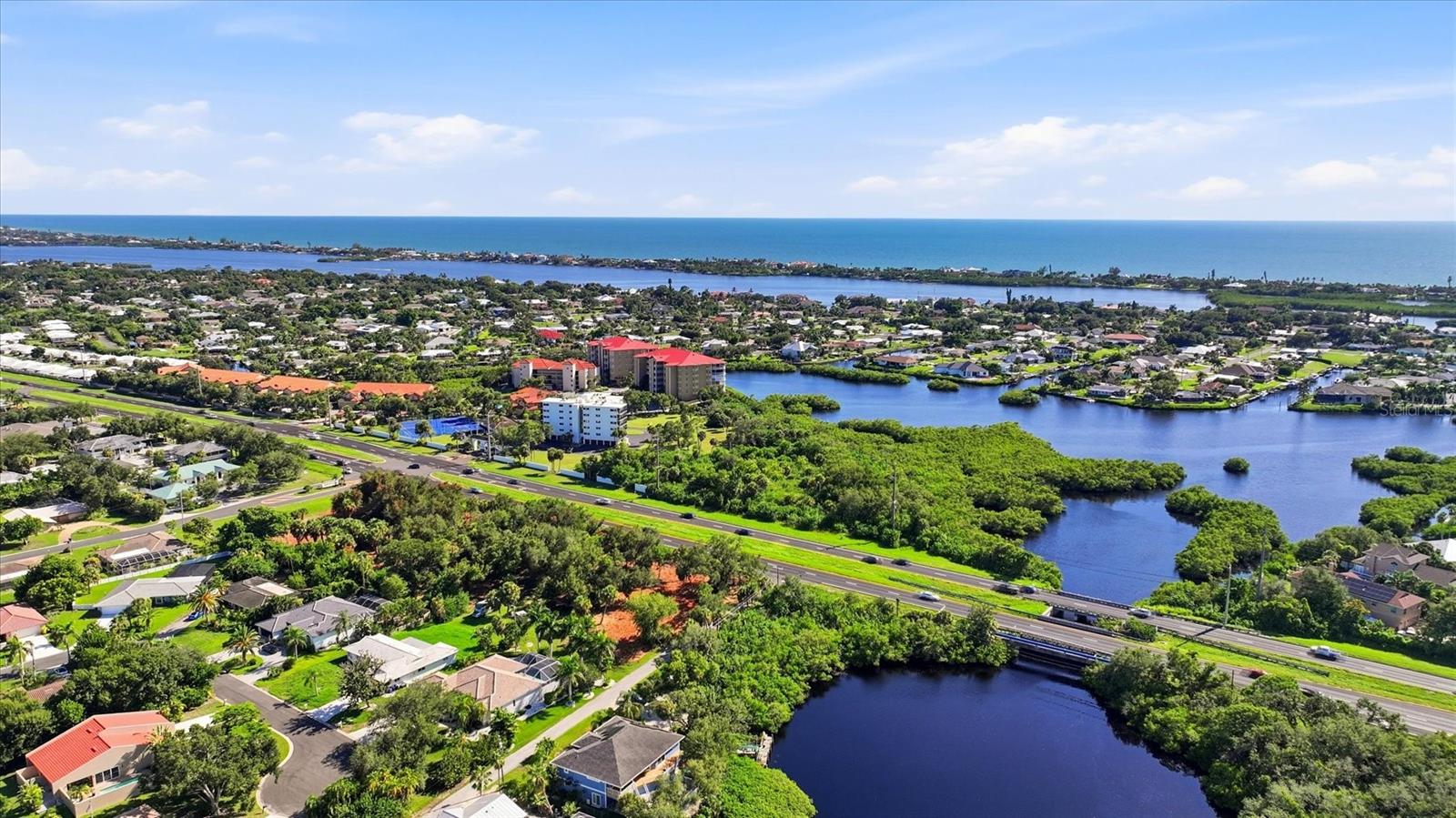 2099 S TAMIAMI TRL — photo 15