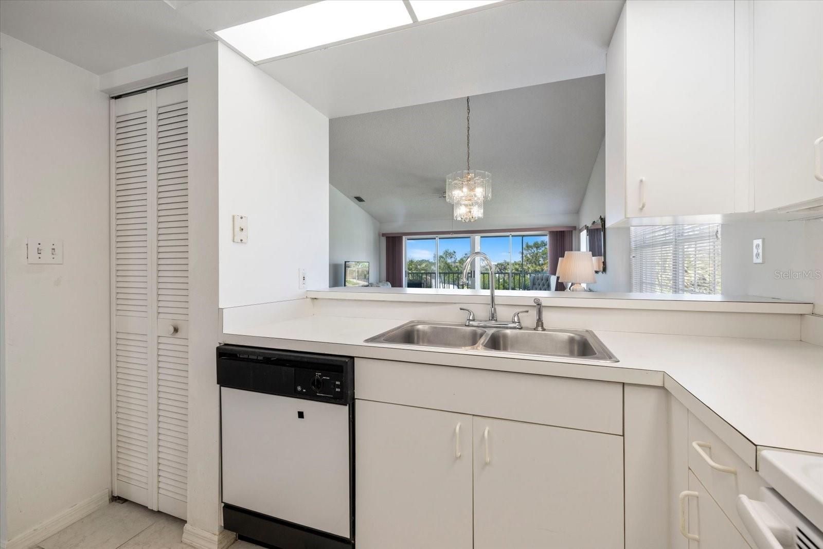 841 WATERSIDE DR #206 — photo 13