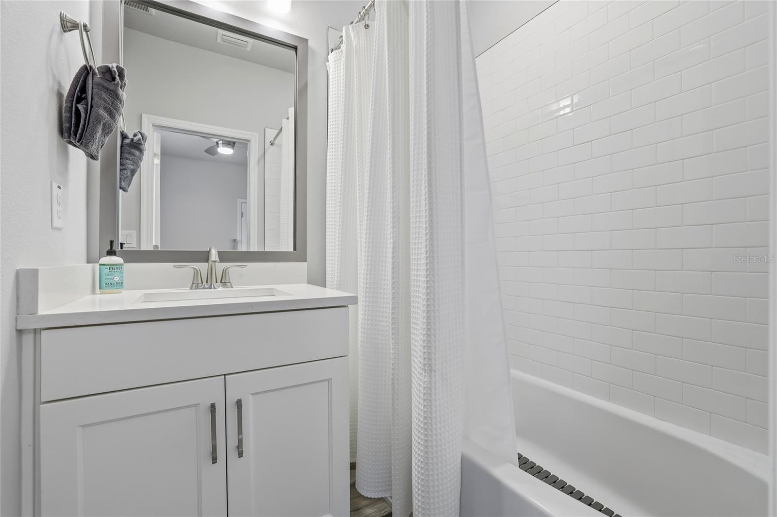 2510 W CLEVELAND ST #2 — photo 46