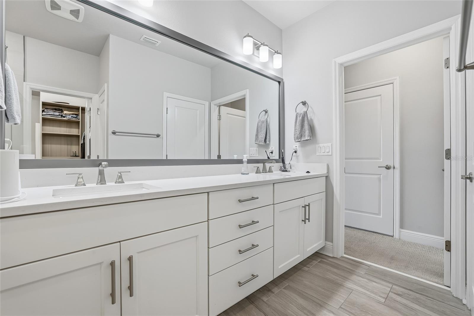 2510 W CLEVELAND ST #2 — photo 39