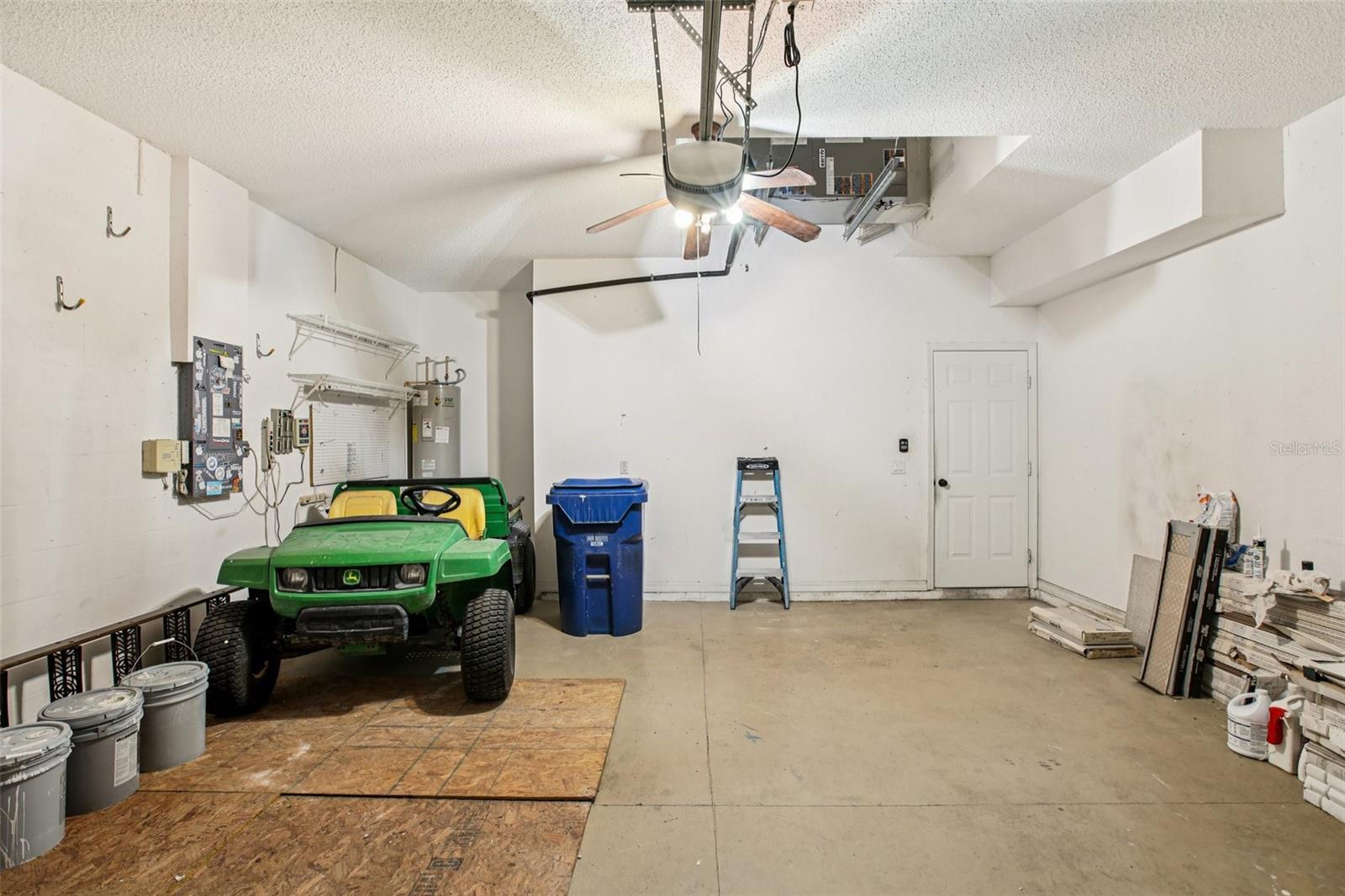 2700 SIERRA VISTA WAY — photo 42