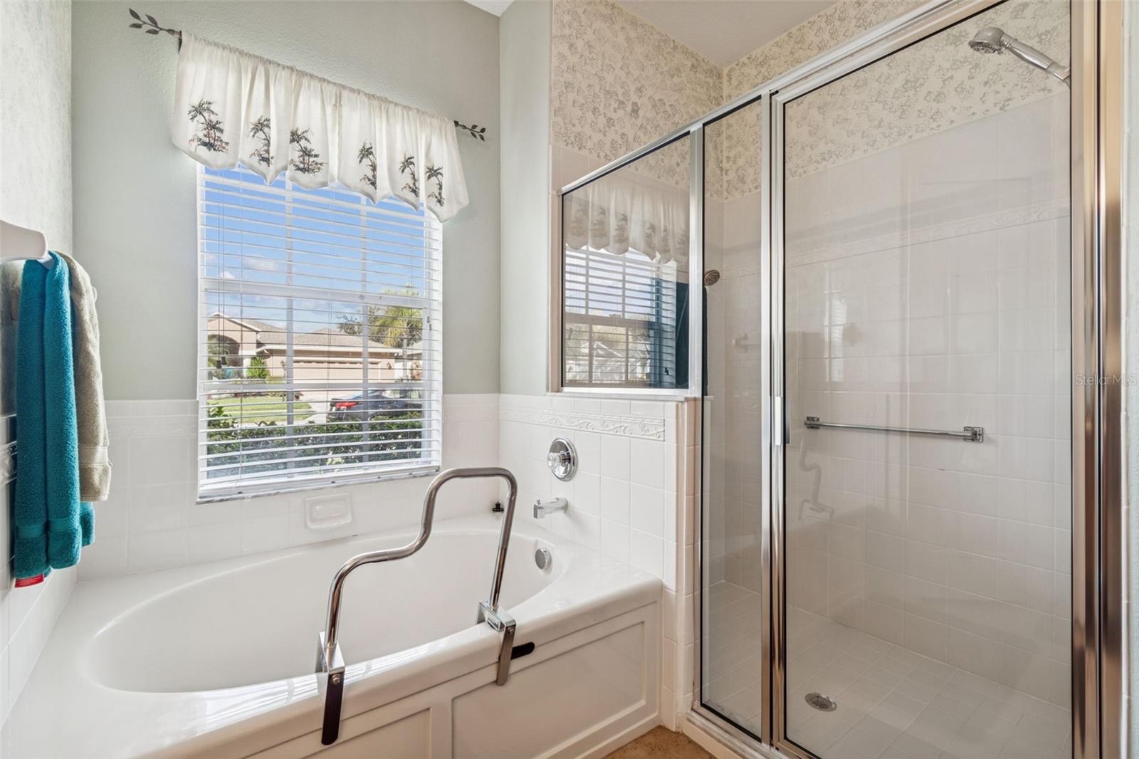 18902 GRAND CLUB DR — photo 28