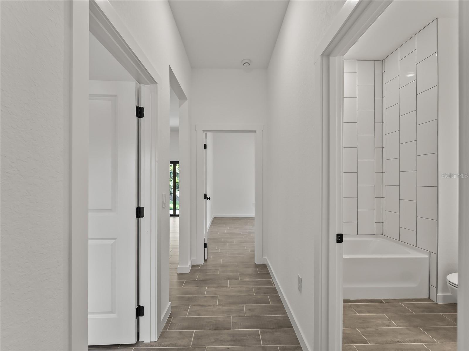 3085 STOCKTON AVE — photo 25