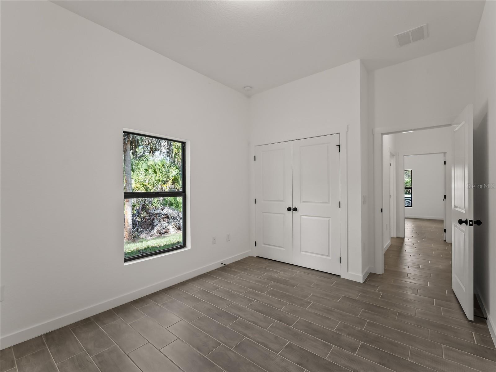 3085 STOCKTON AVE — photo 32