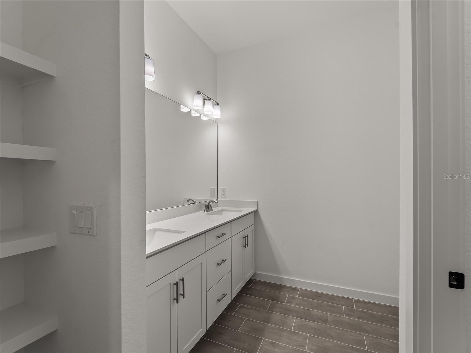 3085 STOCKTON AVE — photo 19