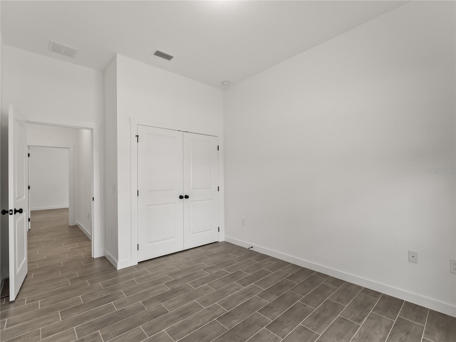 3085 STOCKTON AVE — photo 28