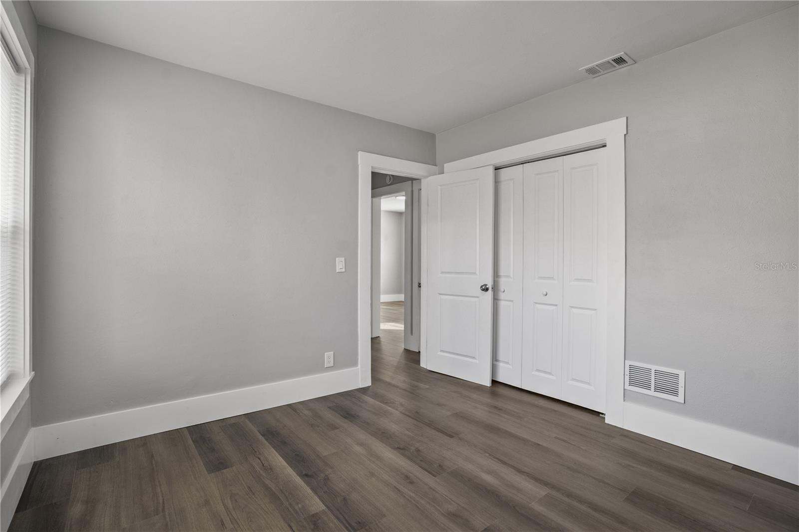 1006 15TH AVE NW — photo 14