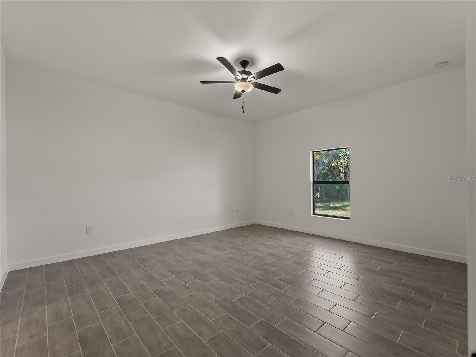 4409 LACOCO ST — photo 17