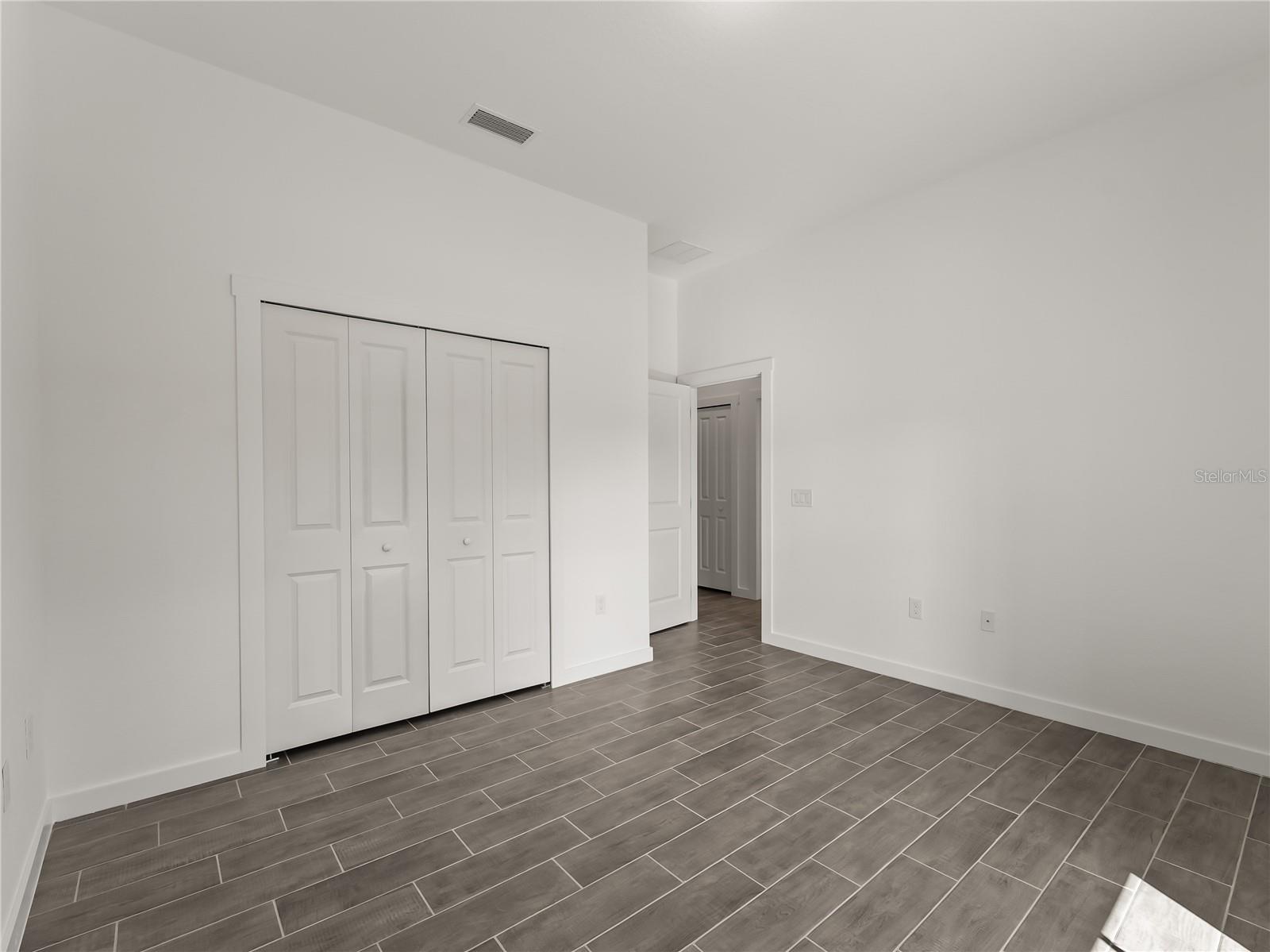 4409 LACOCO ST — photo 33