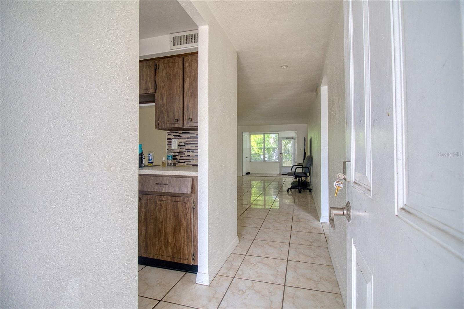 4242 REDCLIFF PL #C — photo 2
