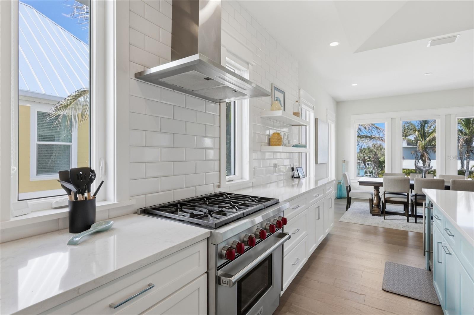 50 N SHORE DR — photo 13