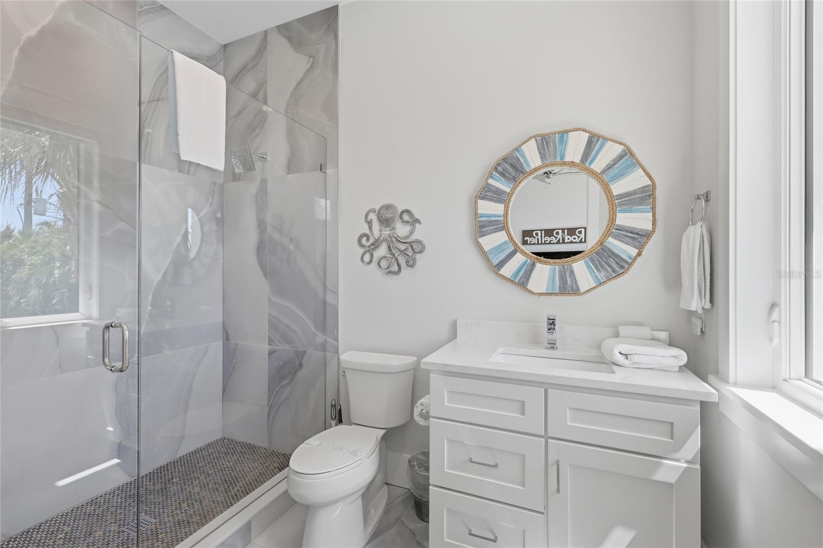 50 N SHORE DR — photo 26