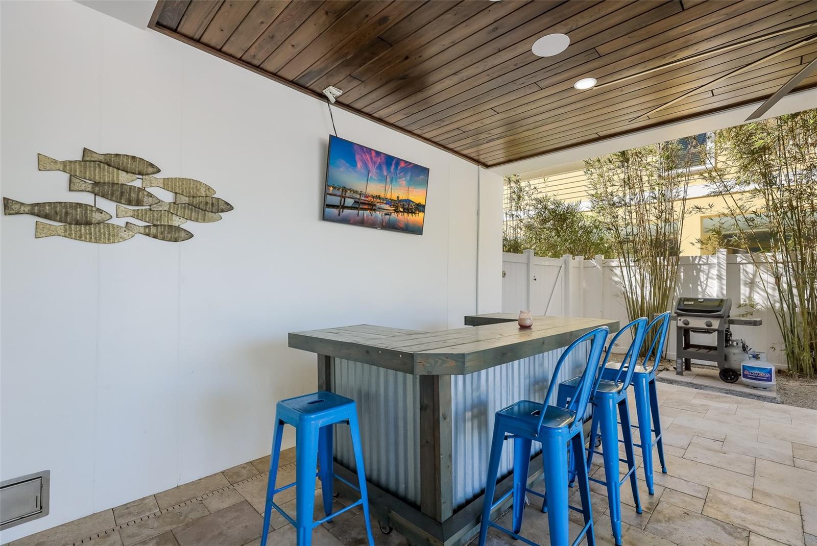 50 N SHORE DR — photo 51