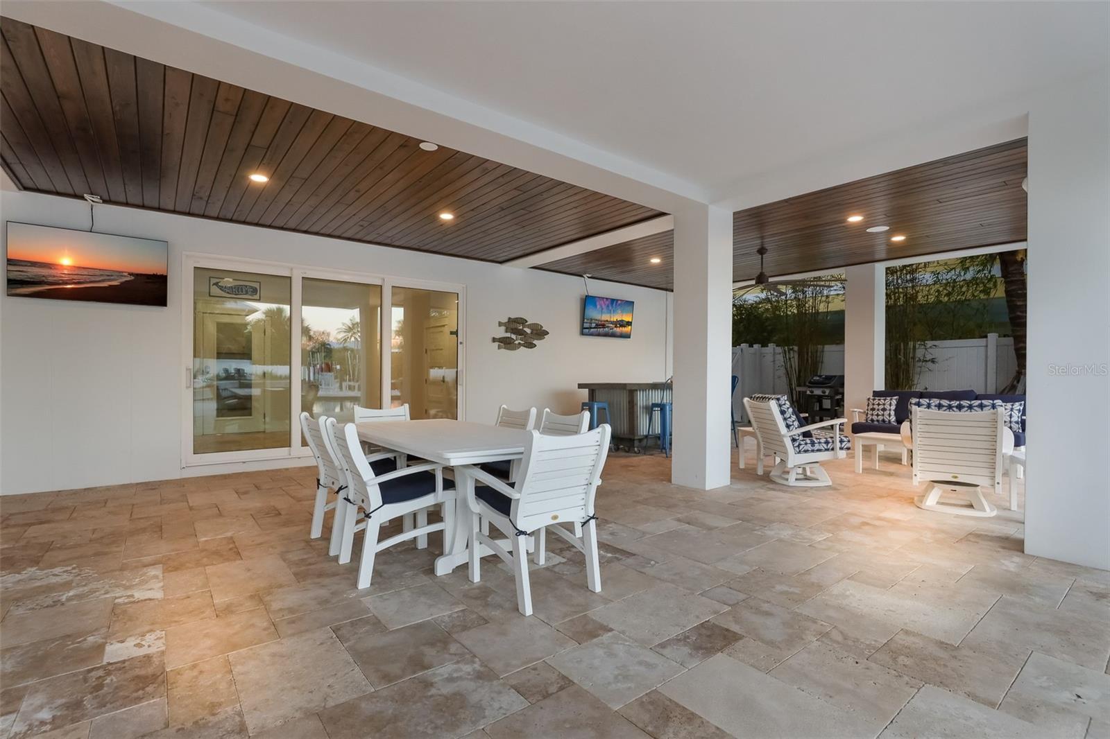 50 N SHORE DR — photo 49