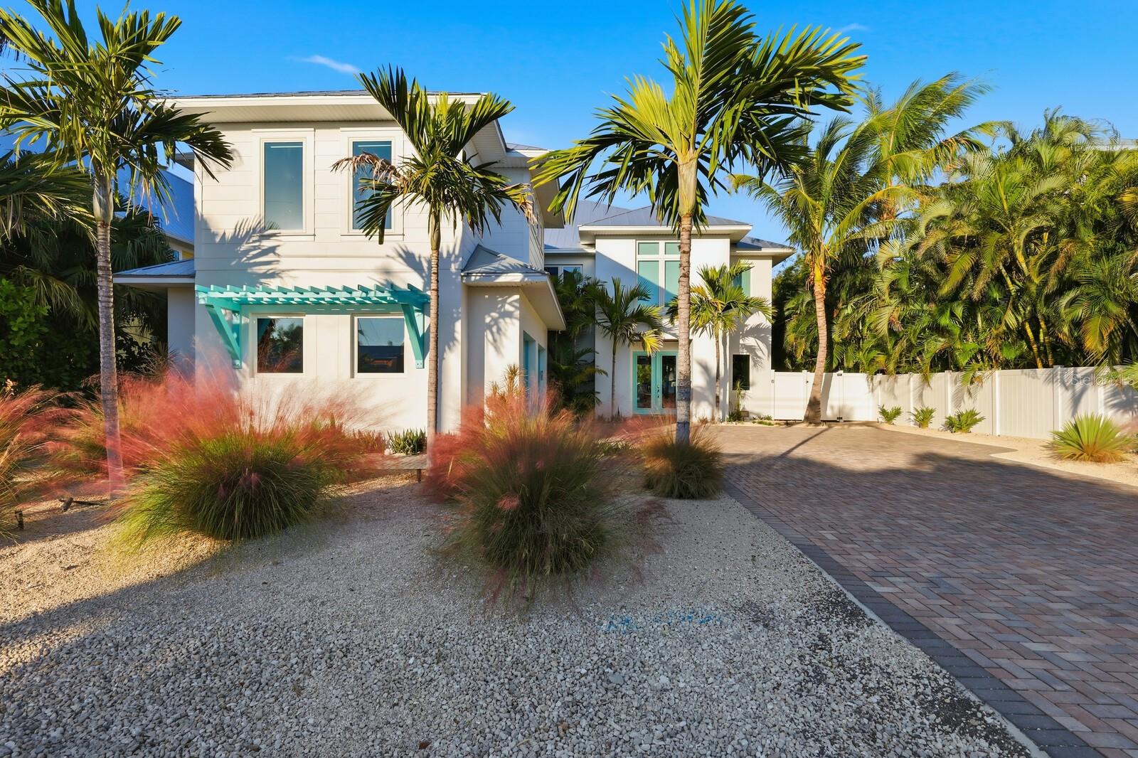 50 N SHORE DR — photo 75