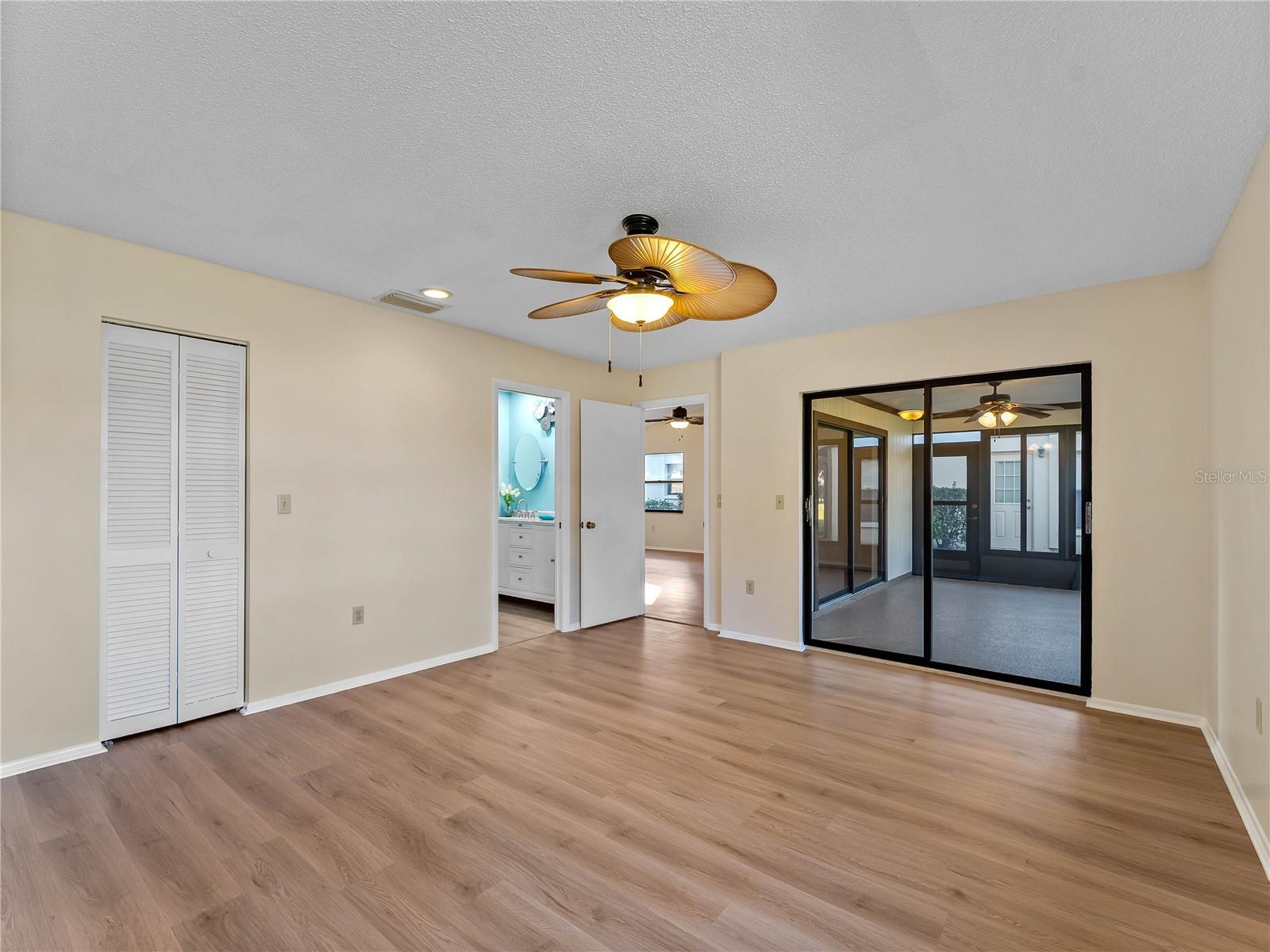 365 OAK HILL WAY #32 — photo 16