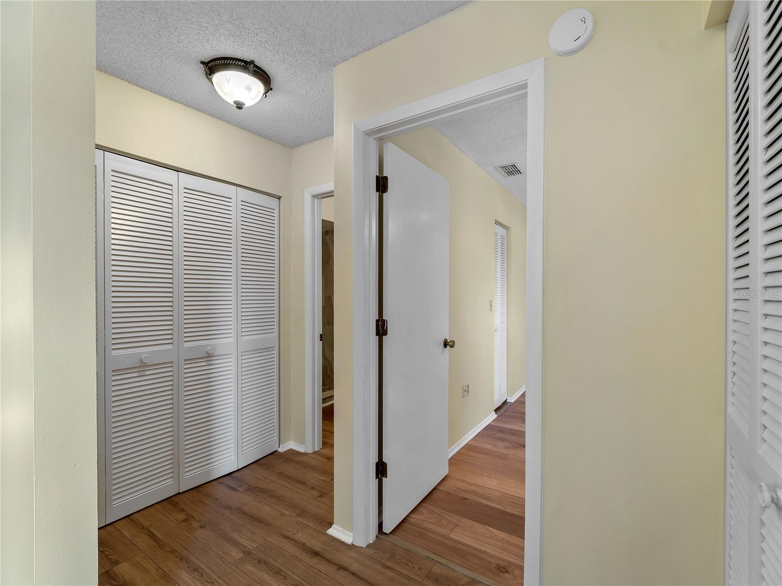 365 OAK HILL WAY #32 — photo 27