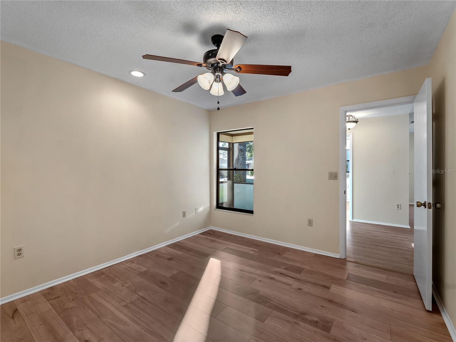 365 OAK HILL WAY #32 — photo 23