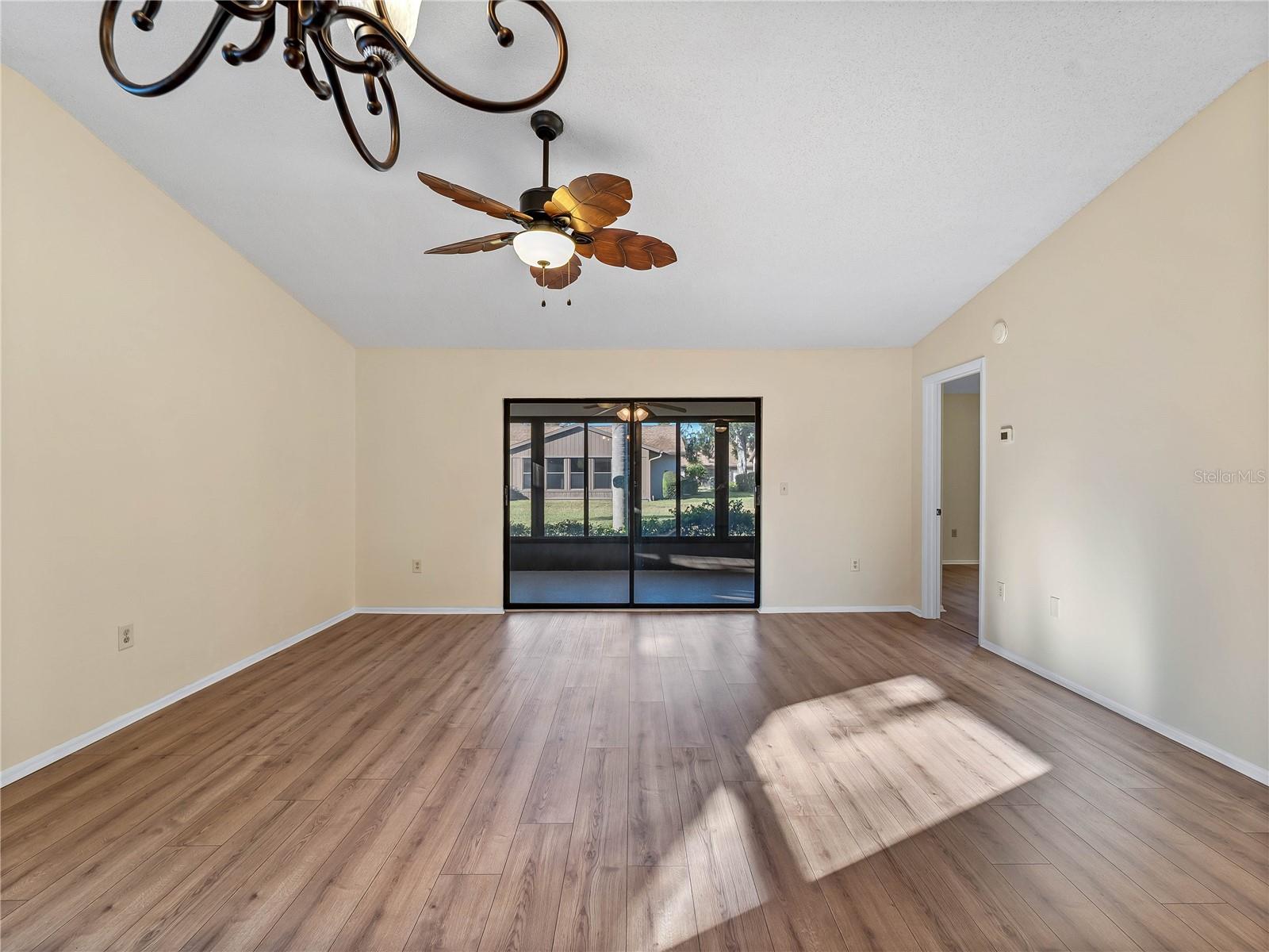 365 OAK HILL WAY #32 — photo 11