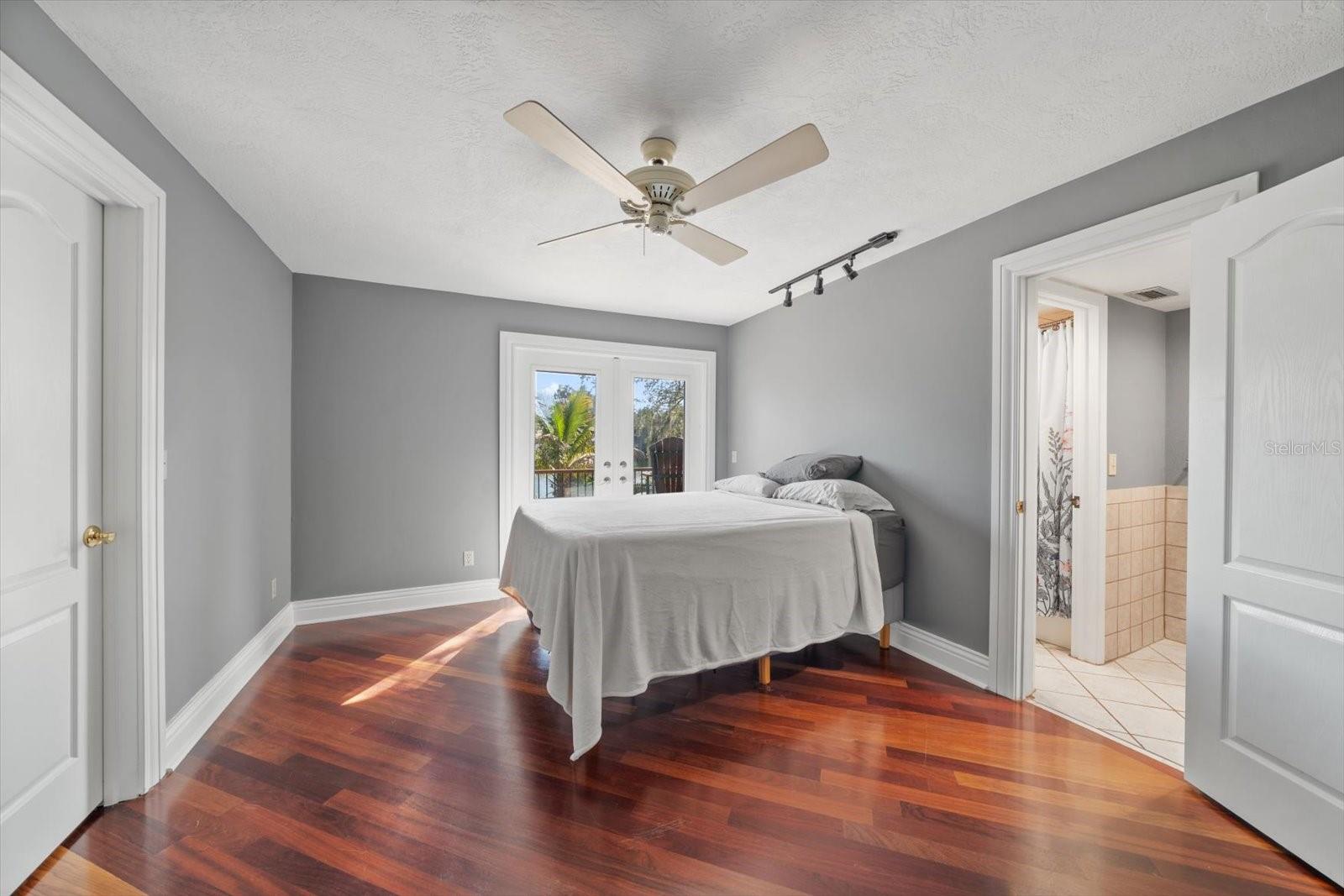 2402 PINE HAMMOCK — photo 38