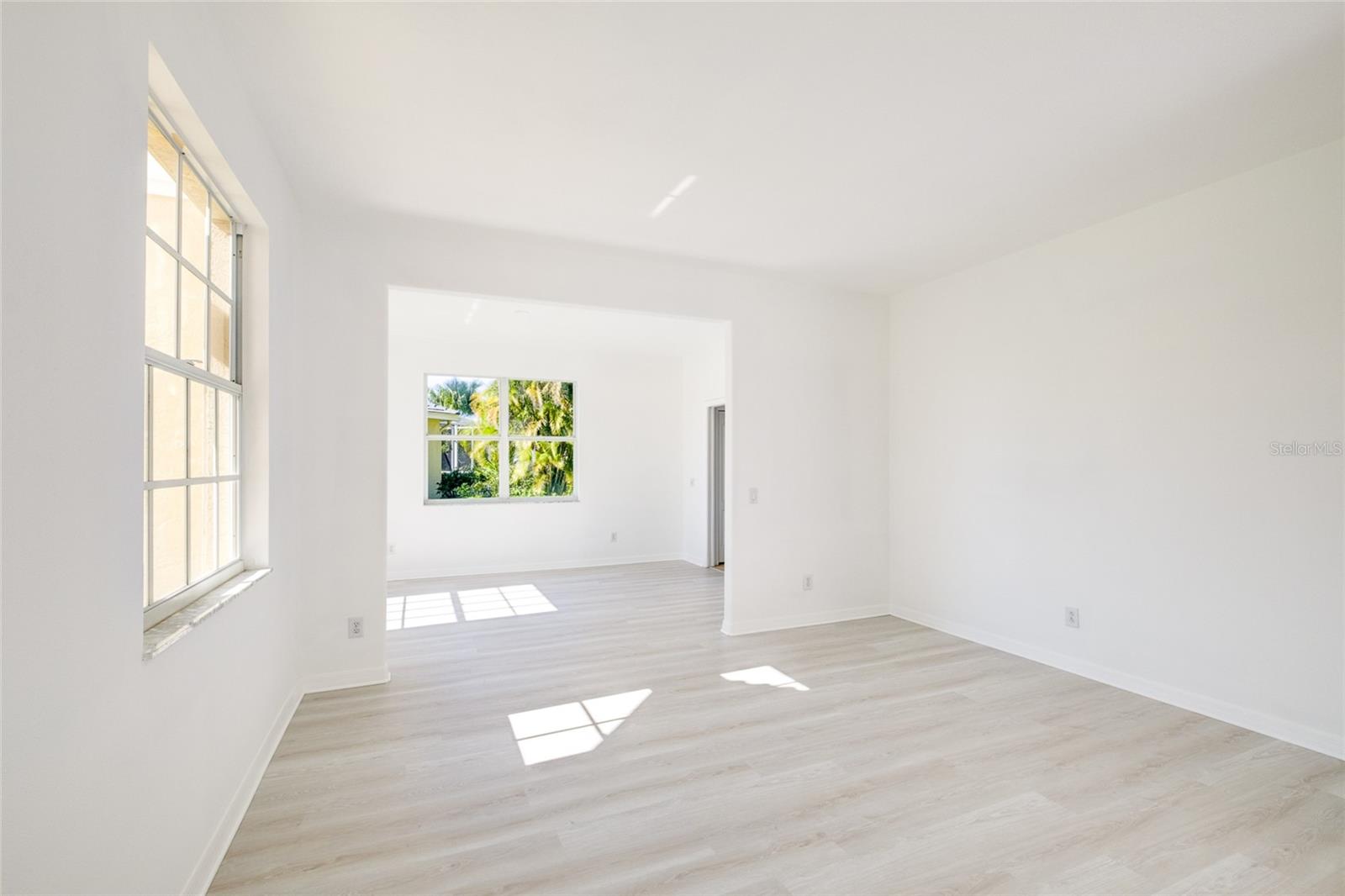 5121 GLADE FERN CT — photo 11