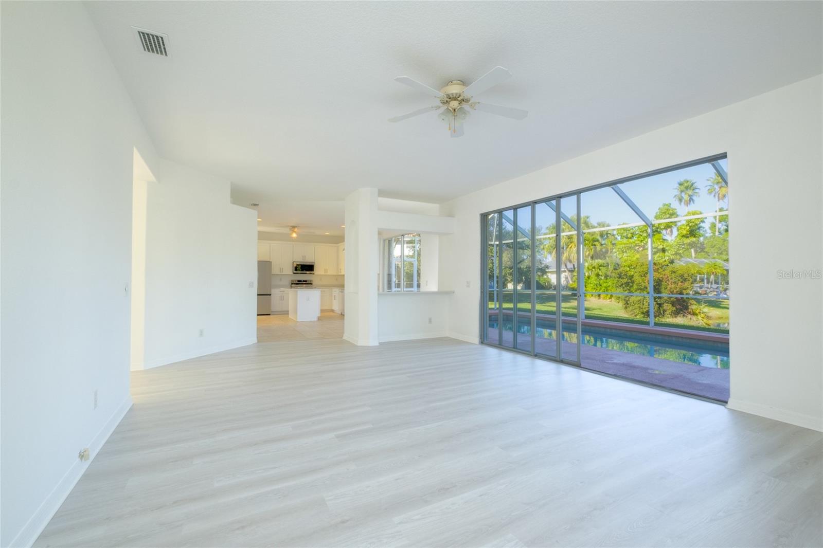 5121 GLADE FERN CT — photo 16