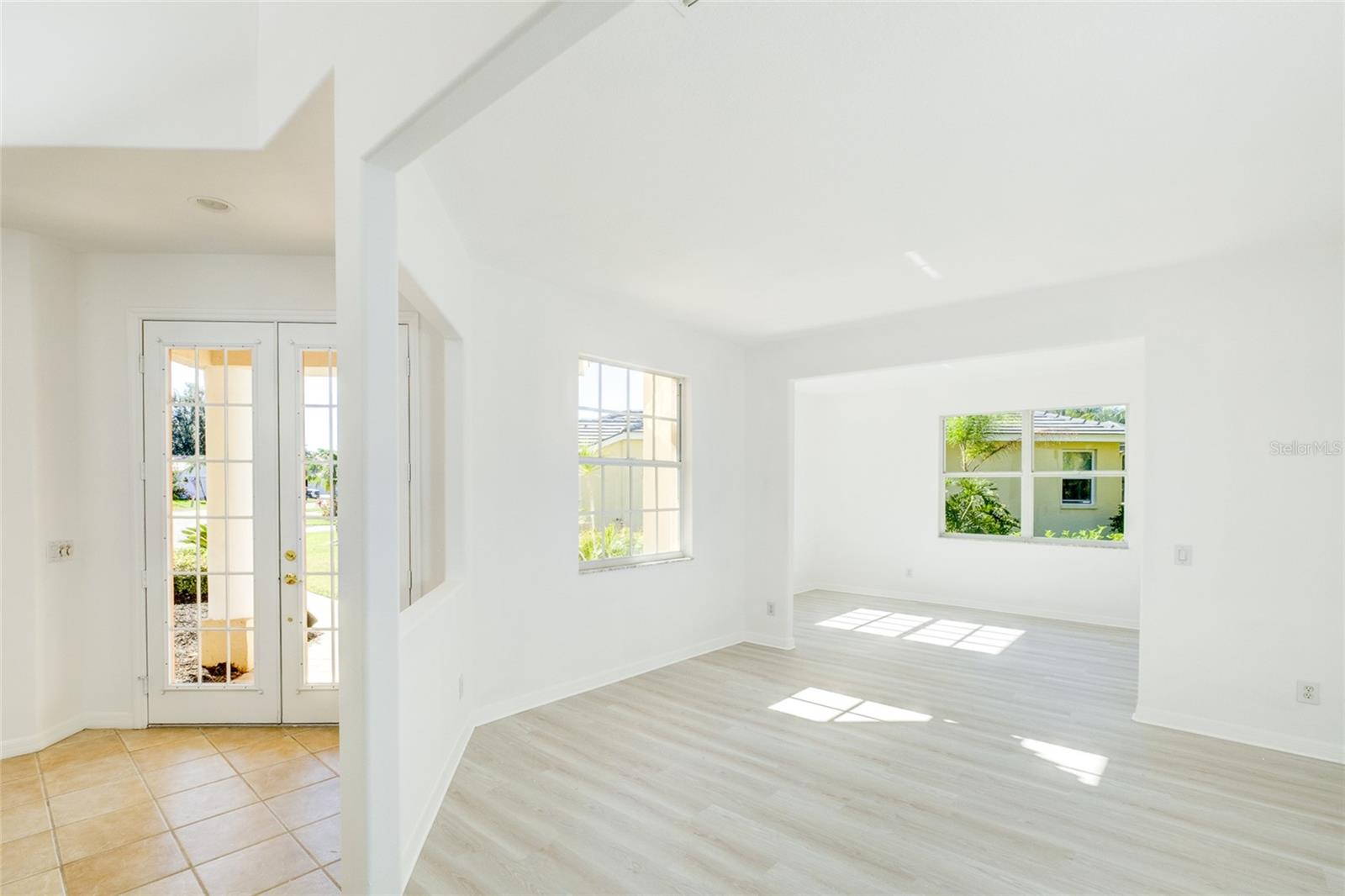 5121 GLADE FERN CT — photo 12