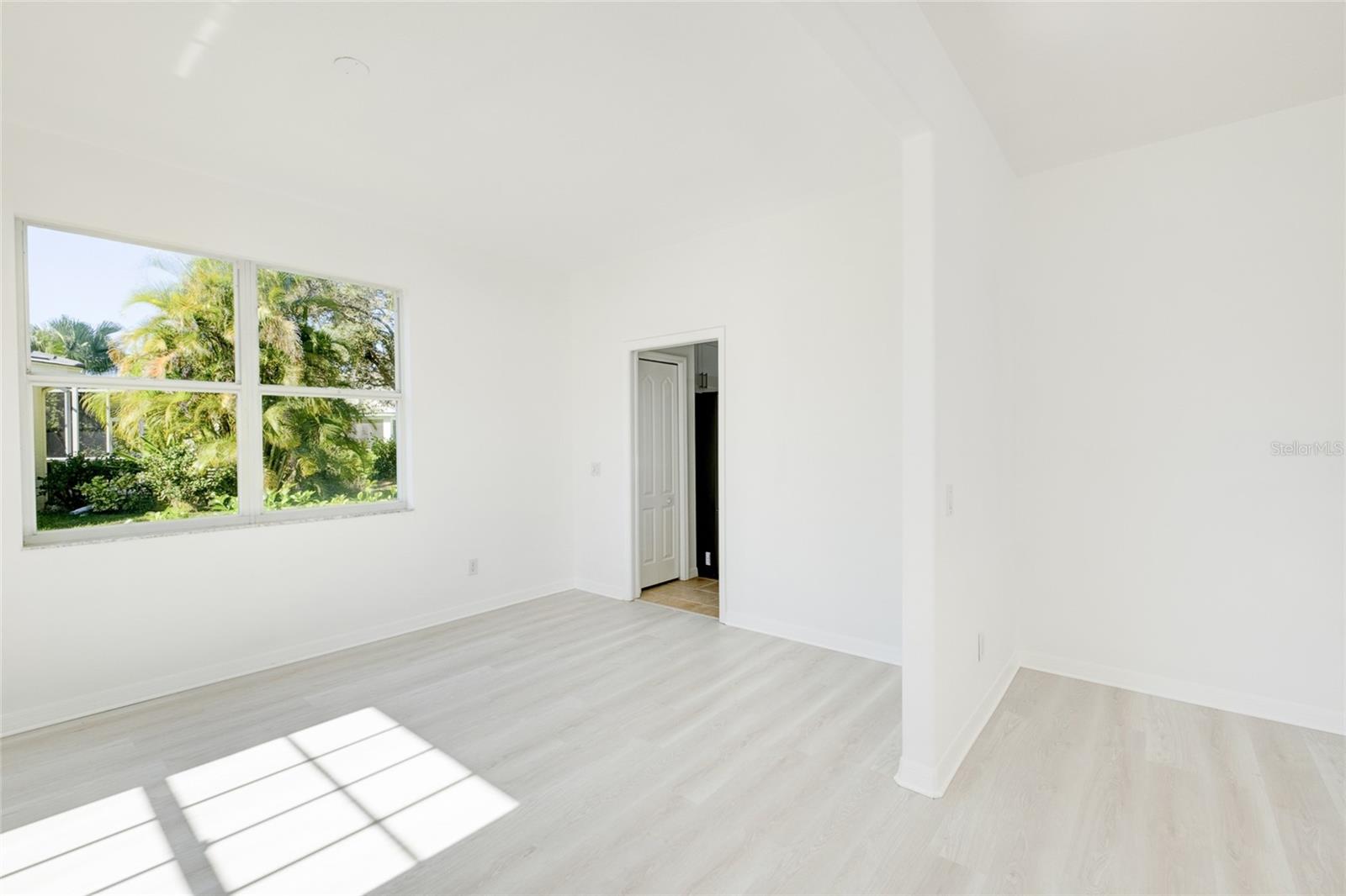5121 GLADE FERN CT — photo 15