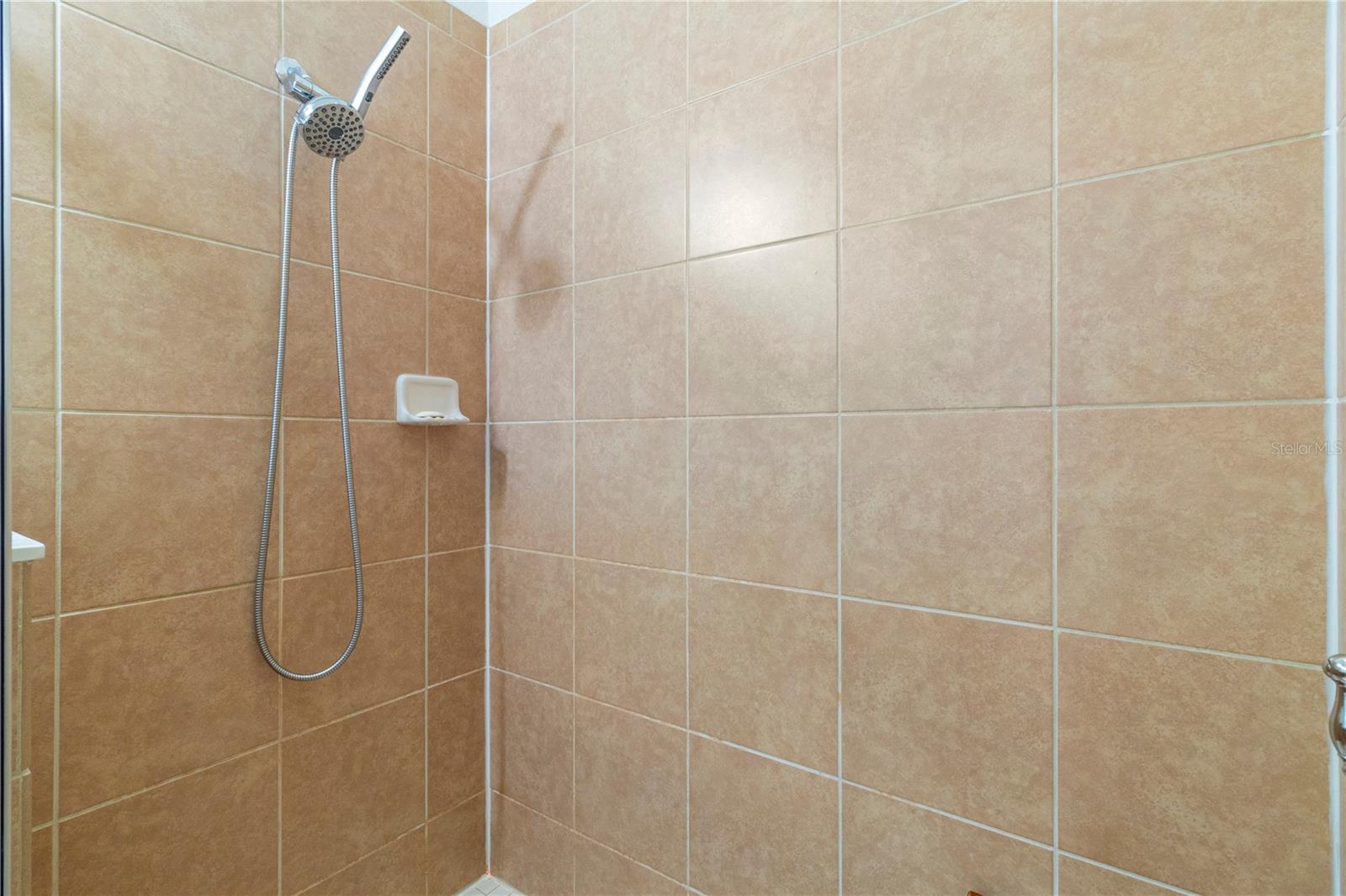 3533 LAKEWOOD BLVD — photo 30