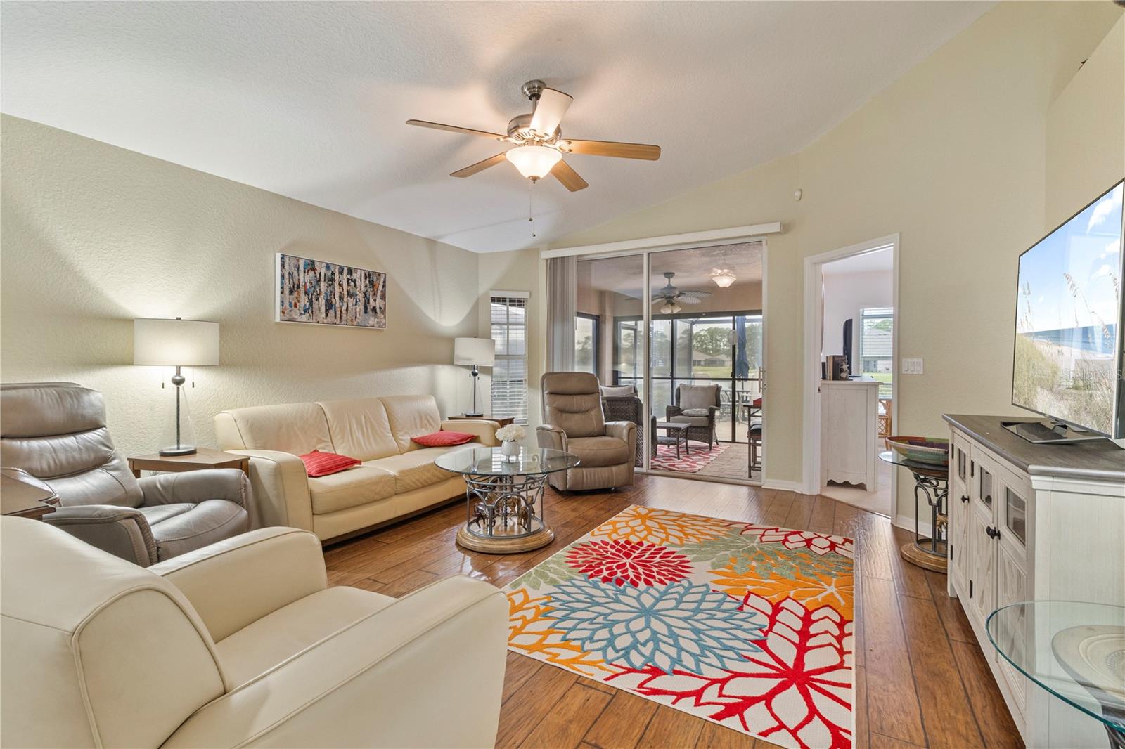 3533 LAKEWOOD BLVD — photo 19