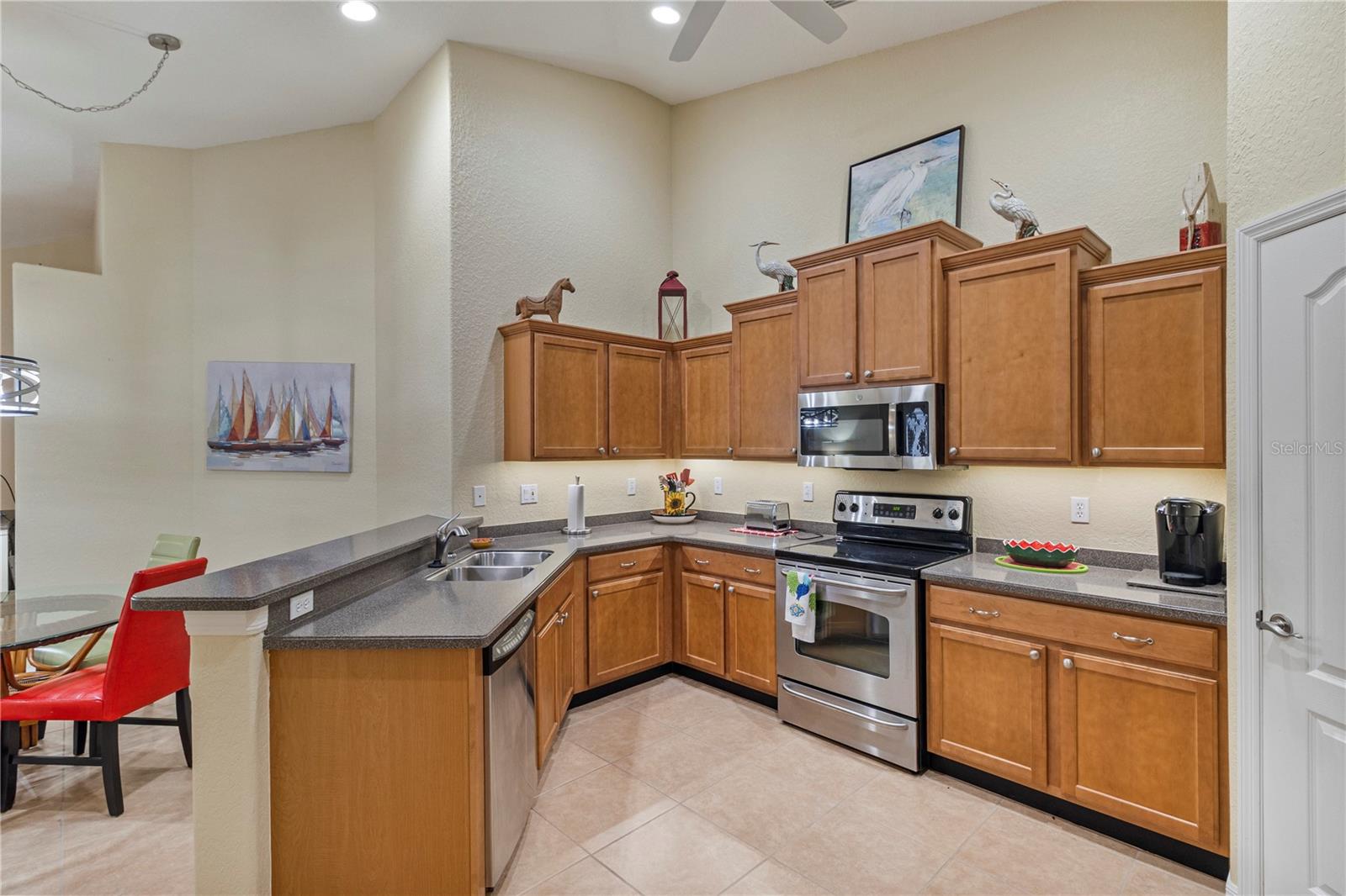3533 LAKEWOOD BLVD — photo 10