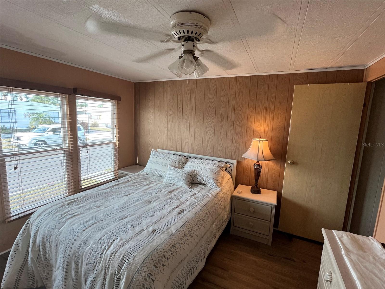 919 CORTINA BLVD — photo 46