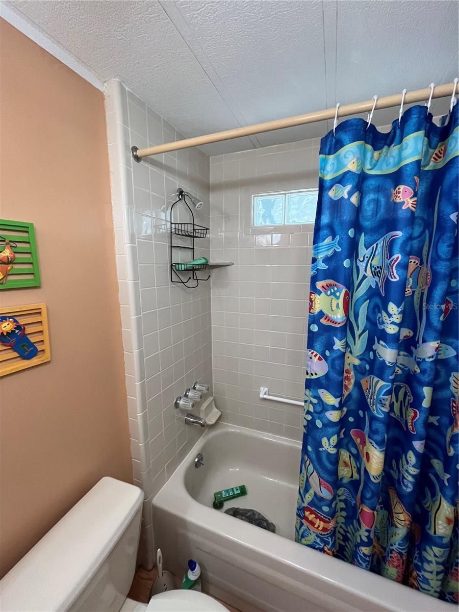 919 CORTINA BLVD — photo 50