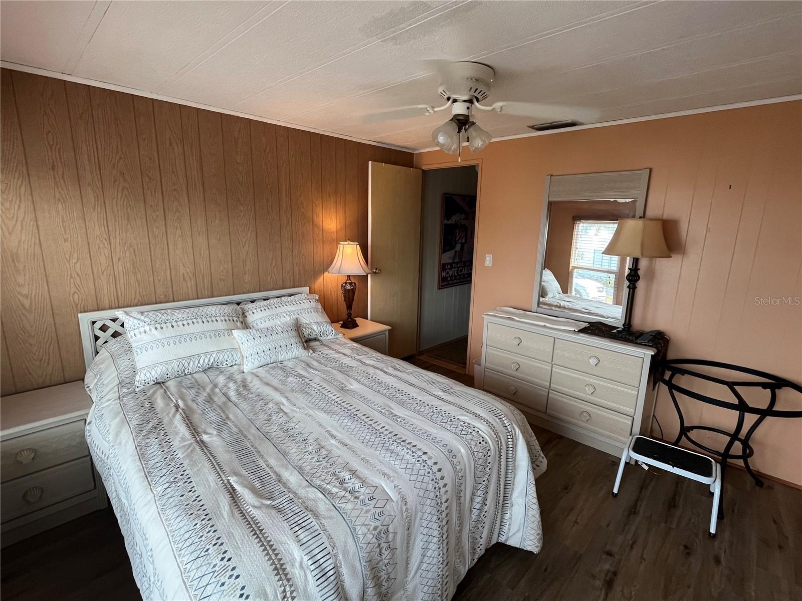 919 CORTINA BLVD — photo 47