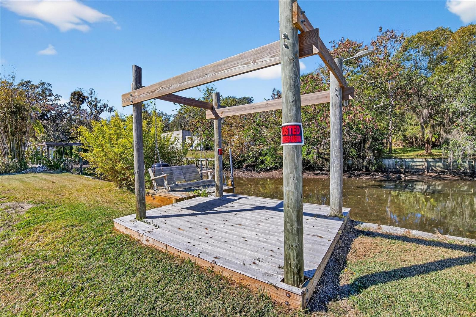 8615 PARKWAY CIR — photo 14