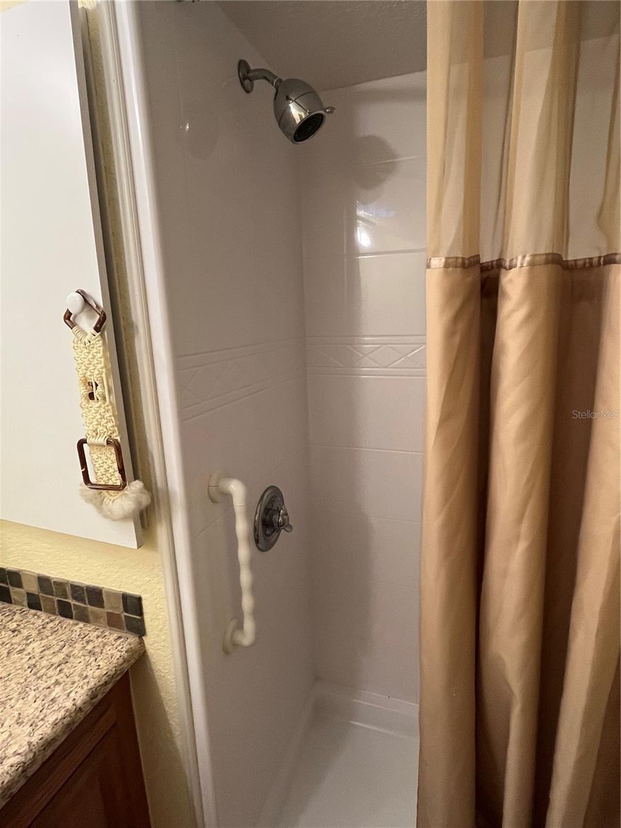 826 TRENTO DR — photo 41