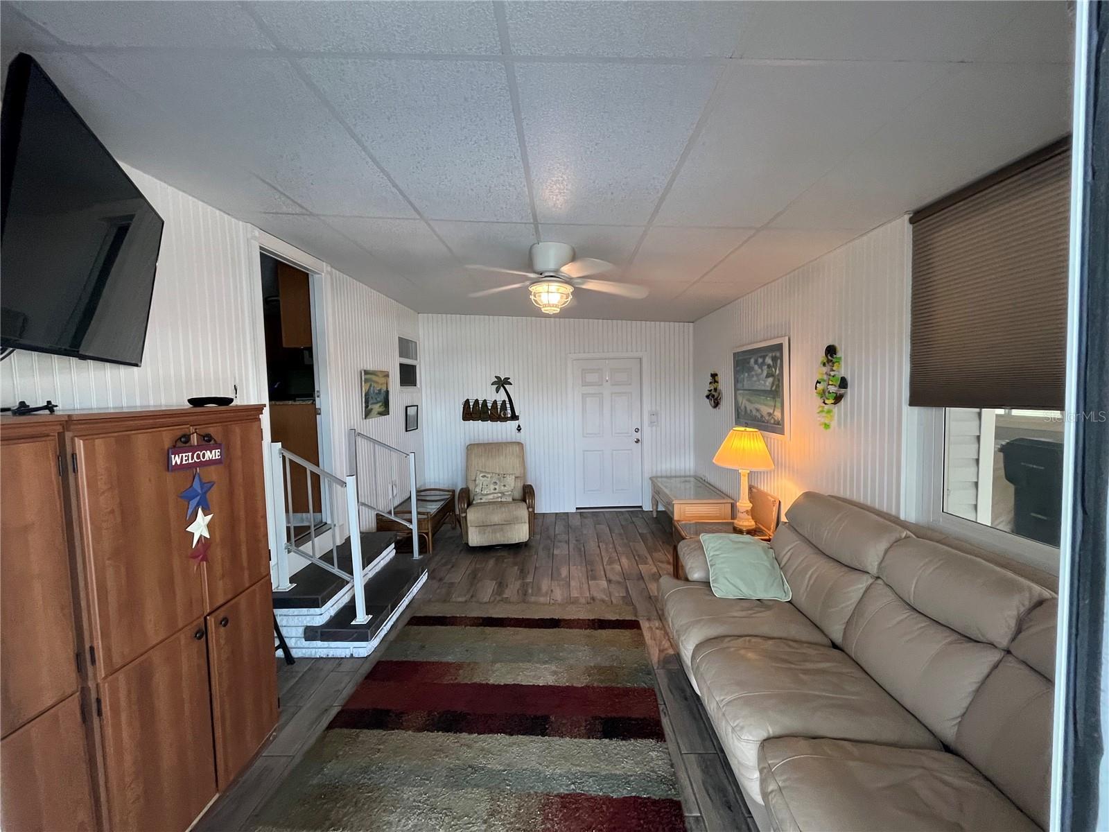 826 TRENTO DR — photo 46
