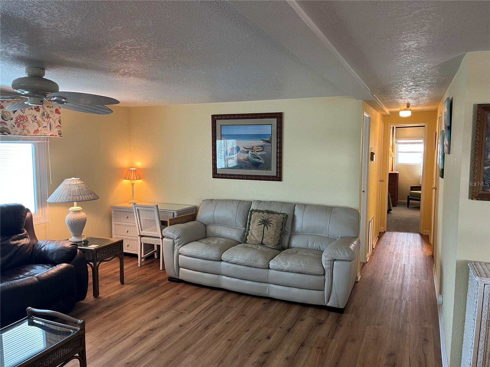826 TRENTO DR — photo 10