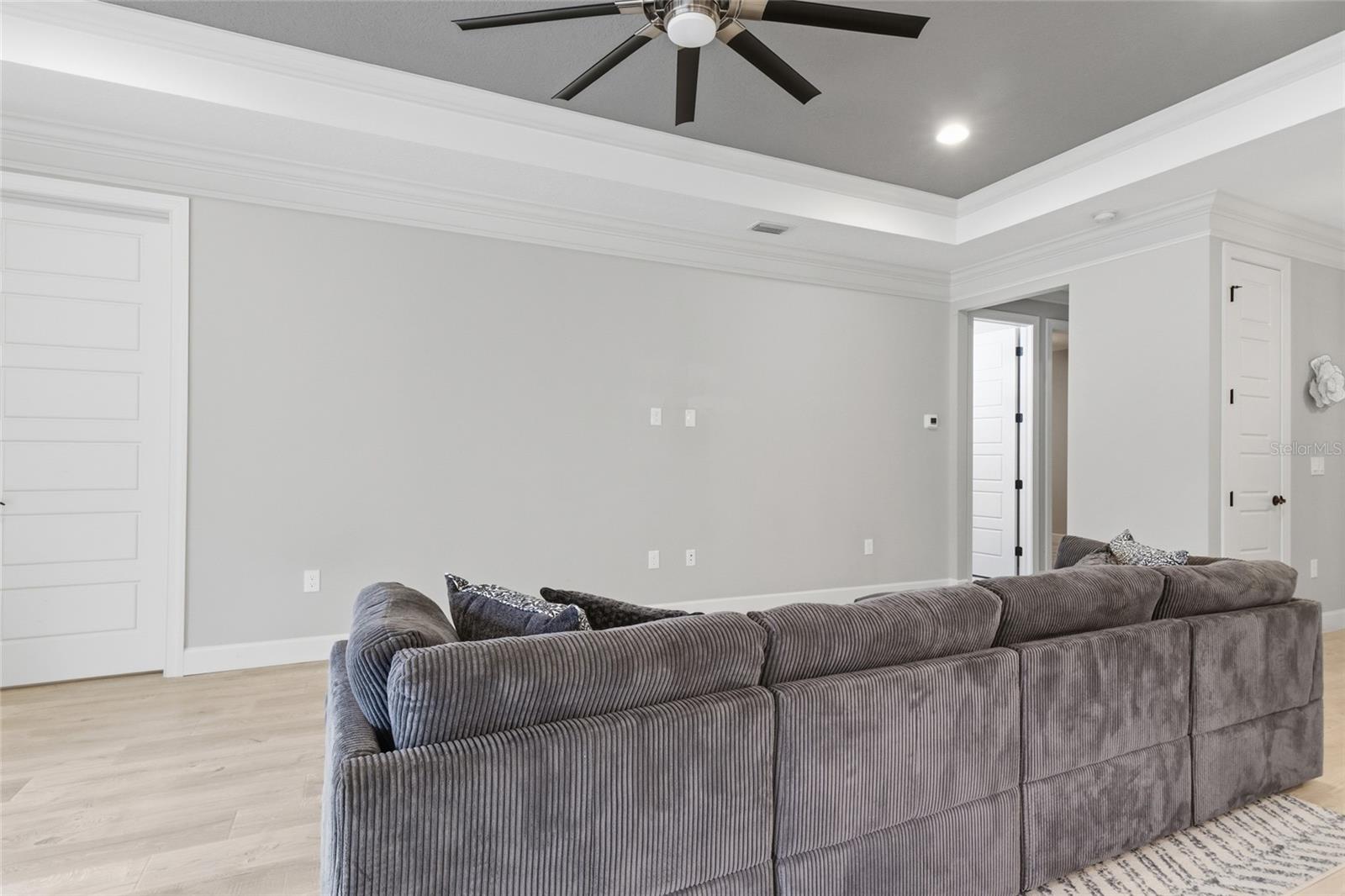 3373 EAGLE PASS ST — photo 9