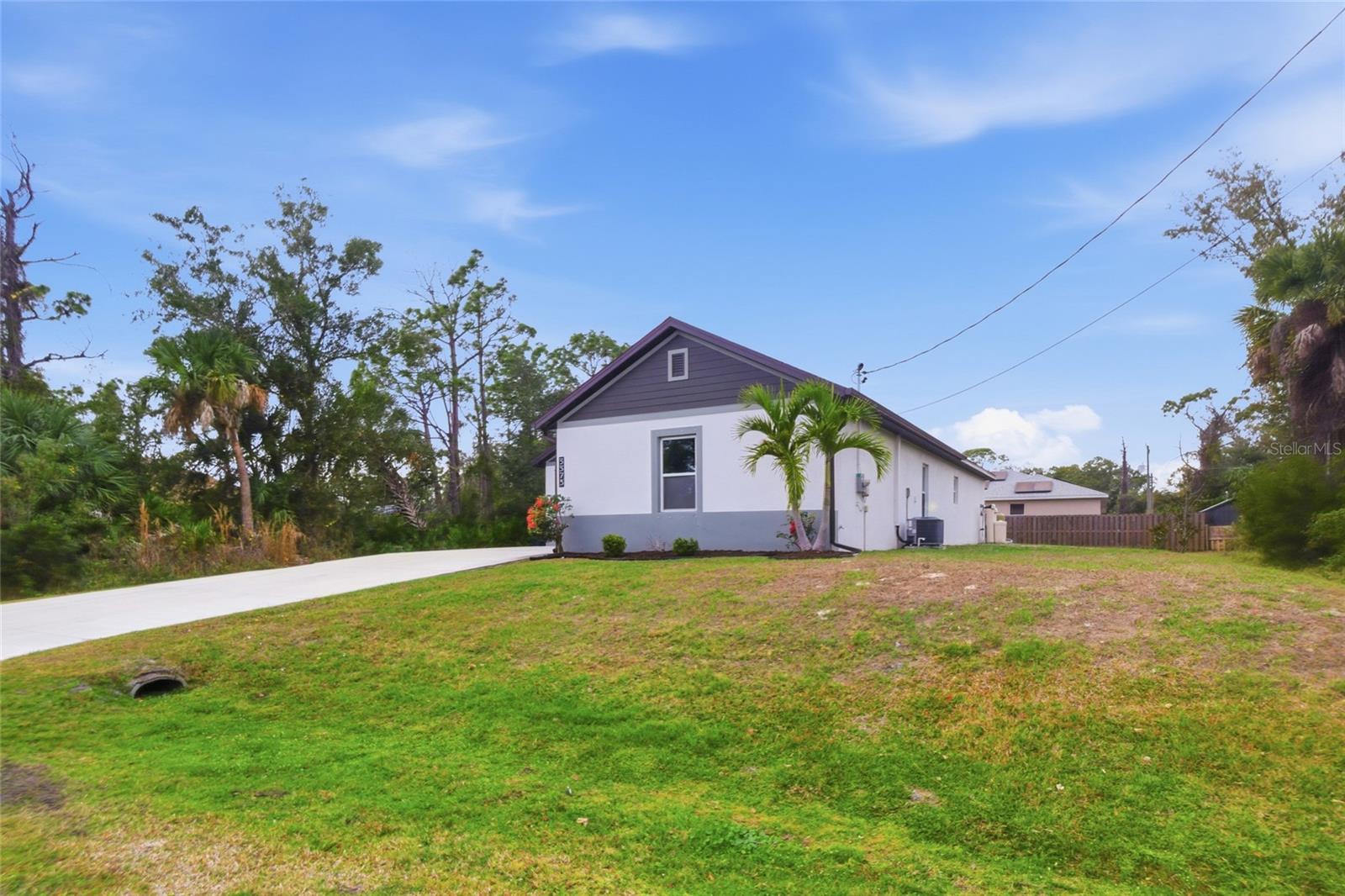 3373 EAGLE PASS ST — photo 3