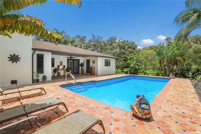 2077 RACIMO DR — photo 4